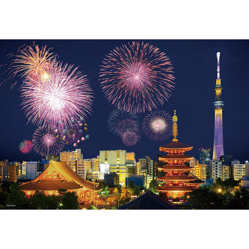 浅草を彩る大輪の花火